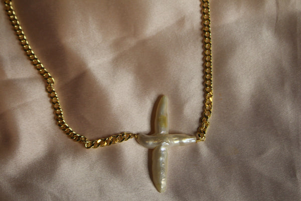 Pearl Cross Chain