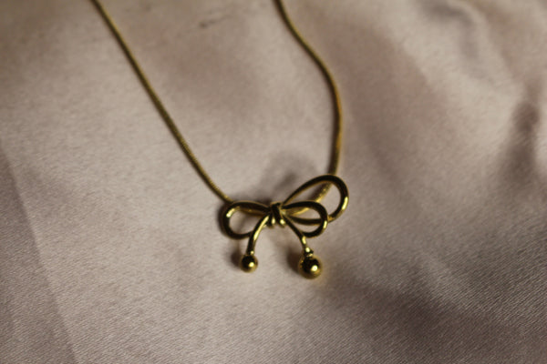 Petite Bow Necklace